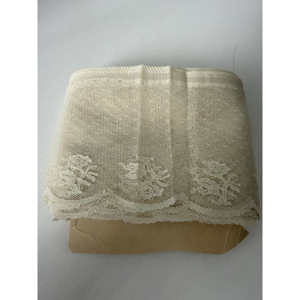 Vintage Lace Trim 9.5 Yards Ivory Floral Tulle Scalloped Edge Sewing